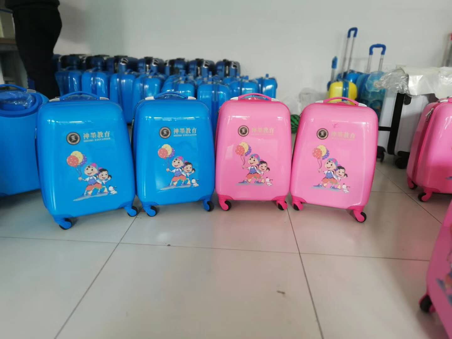 2021 children trolley suitcase luggage in ABS PC material